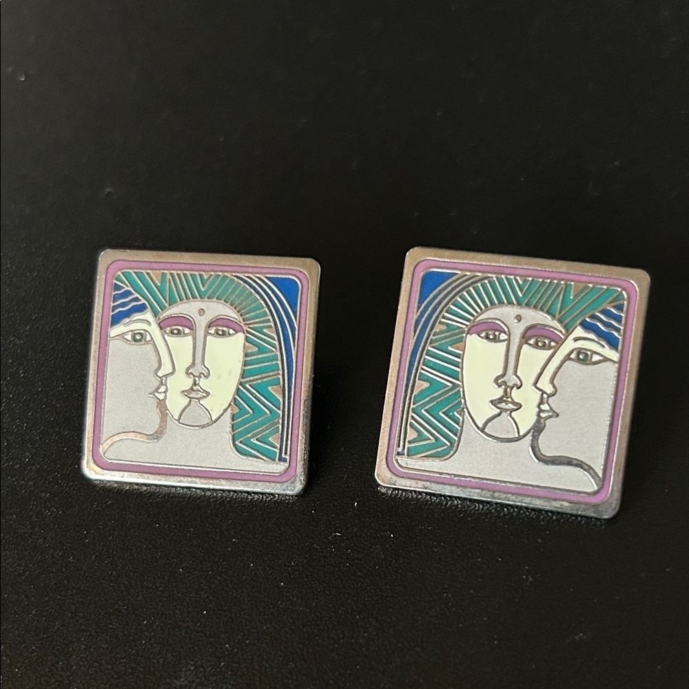 Artistic Face Design Square Earrings
